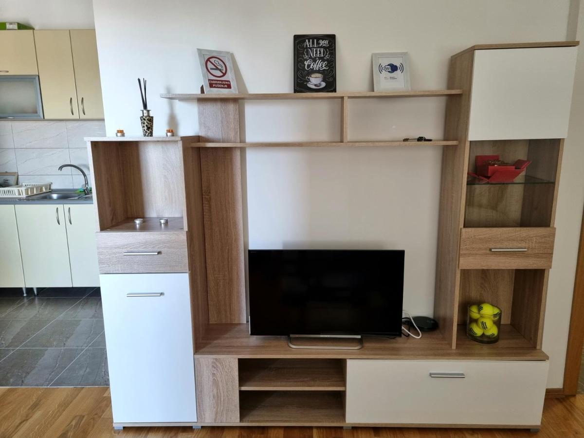 Apartman Court 普里耶多尔 外观 照片